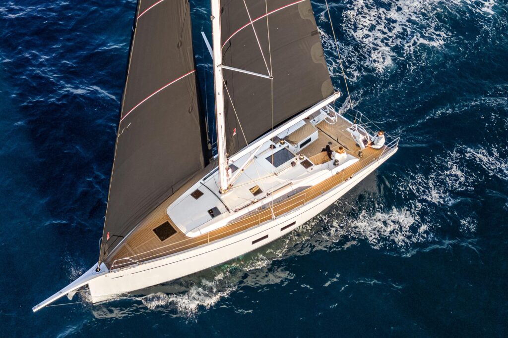 Grand Soleil 44