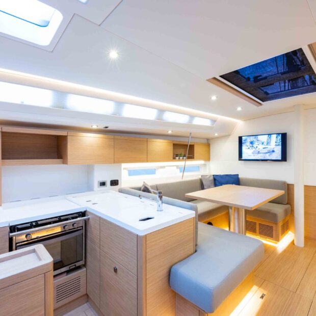 Grand Soleil 42 Long Cruise Galley