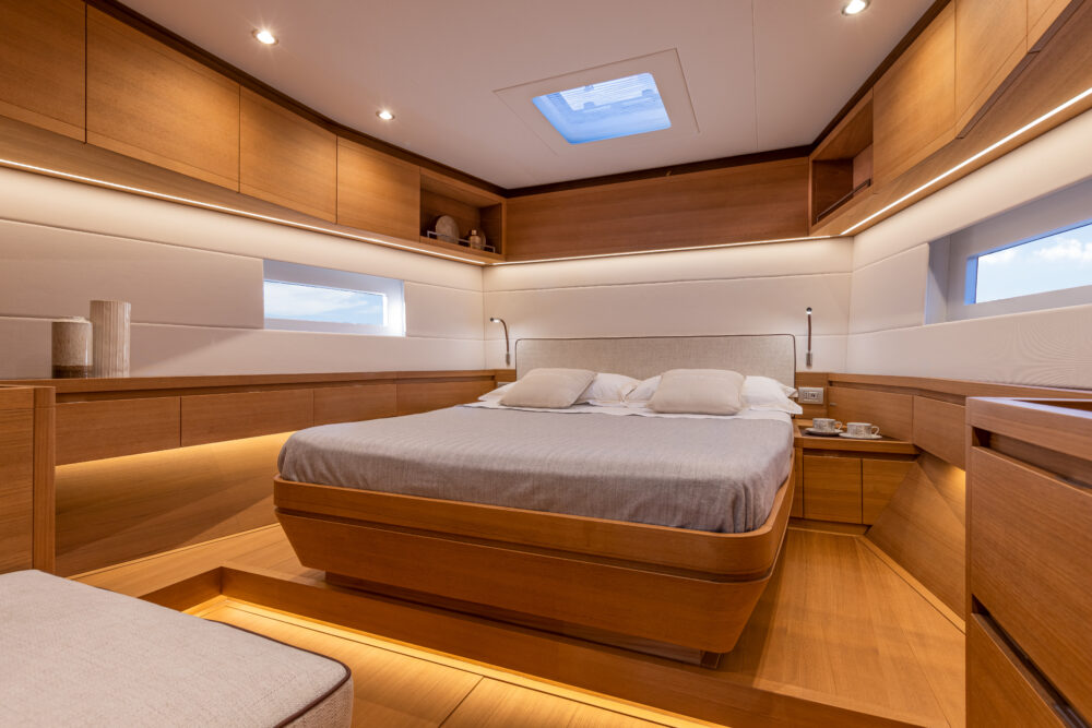 Grand Soleil 72 Performance Stateroom