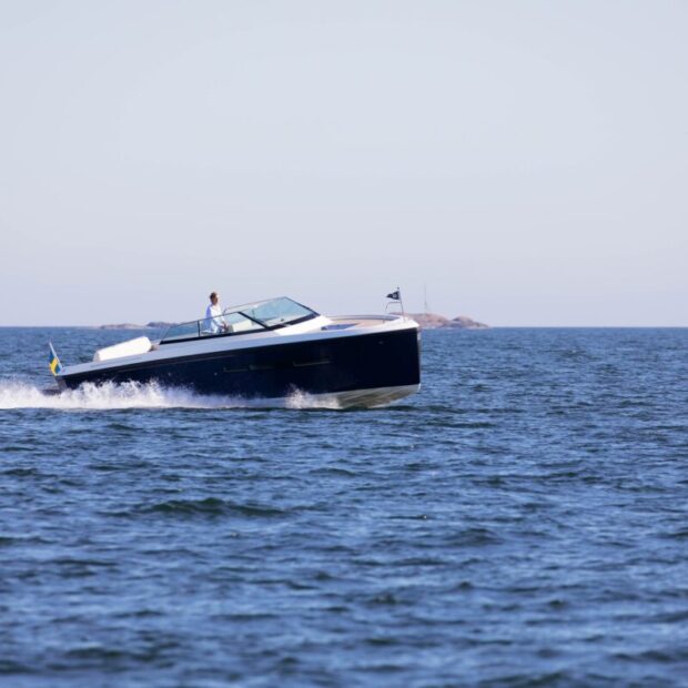 Delta 33 Open starboard forward quarter underway