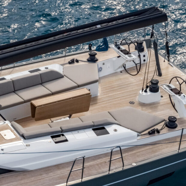 Grand Soleil 65 Performance aft deck