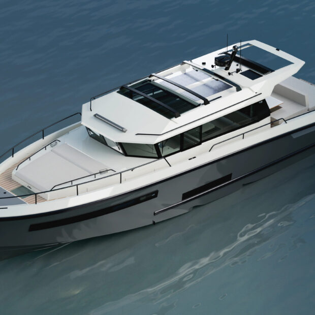 Delta 48 adventure port fwd quarter